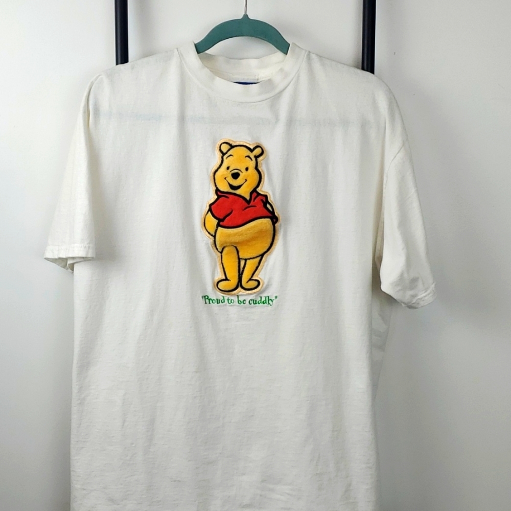 Vintage Pooh Disney "Proud to be cuddly" embroider Pooh t-shirt top size XL